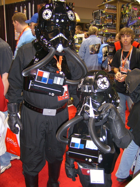 SA700697.JPG